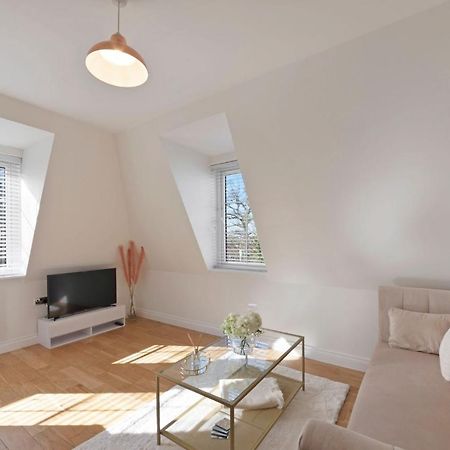 Spacious One Bed Loft Apartment Birchanger Exteriér fotografie